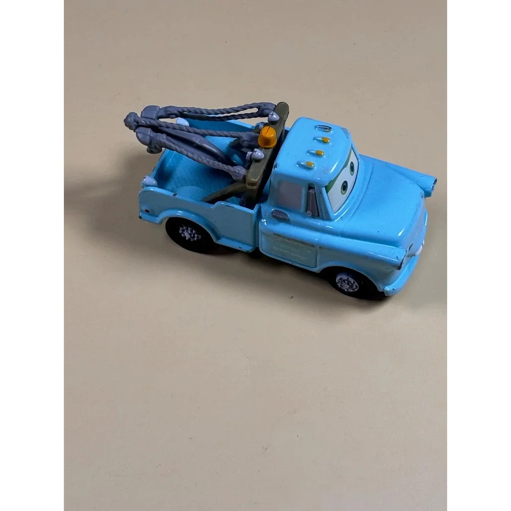 Mattel Disney Pixar Cars Tow Mater Truck Vehicle Die Cast